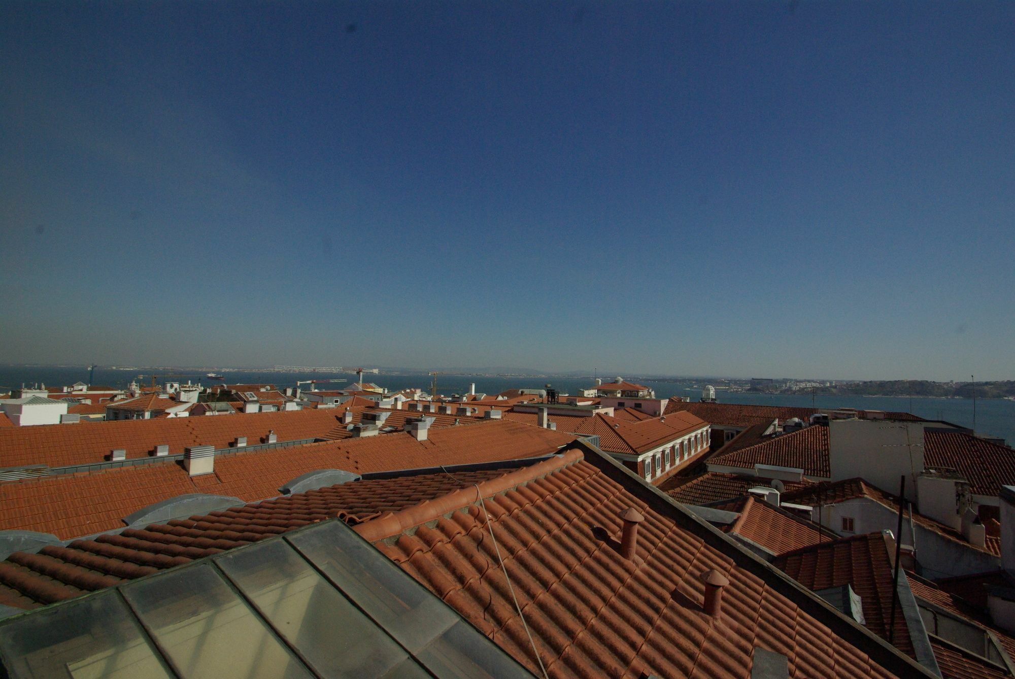 My Bairro Alto Suites Лиссабон Экстерьер фото