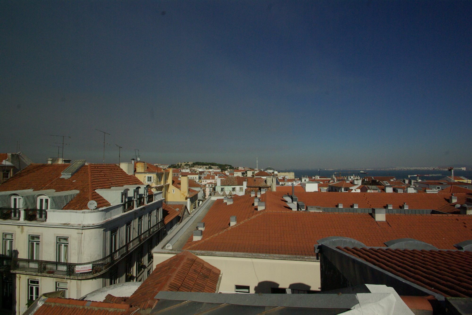 My Bairro Alto Suites Лиссабон Экстерьер фото