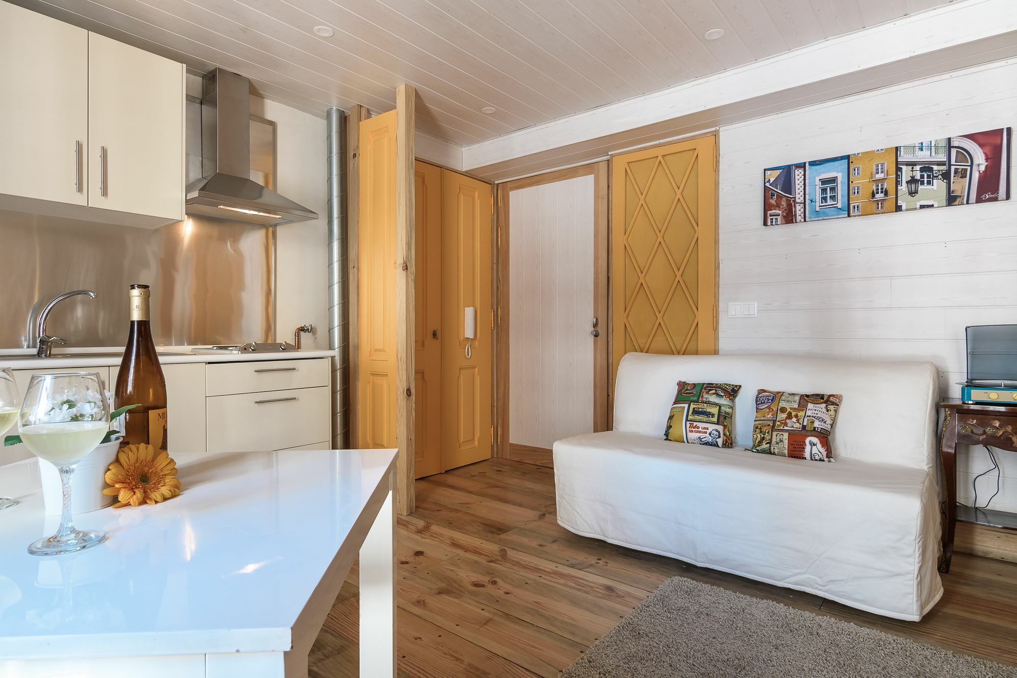 My Bairro Alto Suites Лиссабон Экстерьер фото